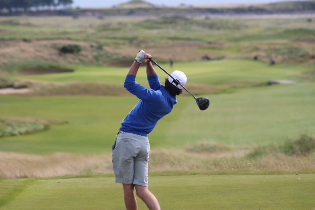 Performance junior golfer